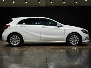 Mercedes-Benz A-Class 1.6 AUTOMATIC - CRUISE CONTR - Image 2