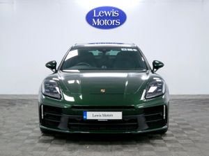 2025 Porsche Panamera 4 E-Hybrid - Image 3
