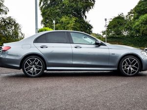 Mercedes-Benz E-Class E300de AMG Night Pack 316bh - Image 3