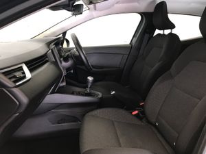 Renault Clio 2022 - Image 3