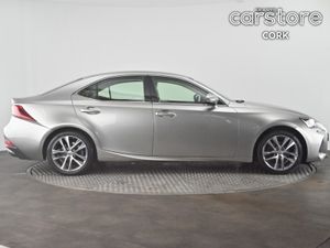 Lexus IS 300h Luxury - Image 2