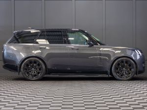 222 Range Rover P440e 5 Seat N1 Crewcab - Image 2