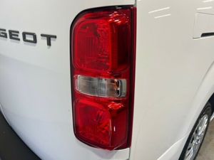 Peugeot Expert L2 Diesel Asphalt - Image 4