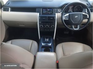 Land Rover Discovery Sport  7 Seater 2.0 TD4 Auto - Image 2