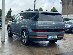 Hyundai Santa Fe 1.6 Phev 4WD Premium - Image 4