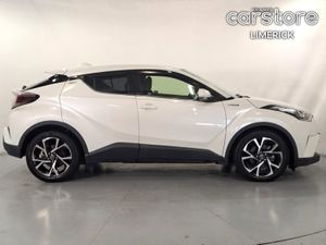 Toyota C-HR 1.8 PET Hybrid Auto - Image 2