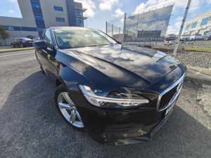 VOLVO S90 D4 2.0L 190hp Momentum Geartronic - Image 4