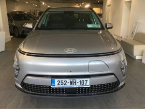 Hyundai KONA PLATINUM 65KWH ** LONG RANGE ** TOP S - Image 4