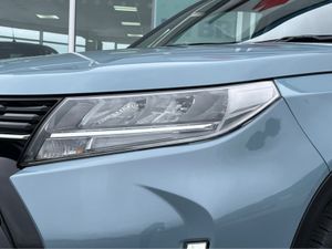 Suzuki Vitara Ultra AllGrip 1.4 Petrol Hybrid - Image 3