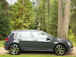 * 2021 * 1.0TSI 115BHP TREND LINE * URANO GREY  * - Image 4