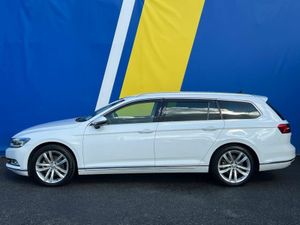 Volkswagen Passat VARIANT HIGHLINE 1.4 TSI AUTO // - Image 3