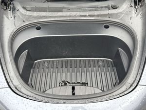 Tesla Model 3 Rear-wheel Drive  enhanced Autopilo - Image 4