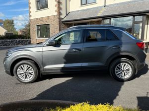 Stunning 211 Volkswagen T-Roc! - Image 4