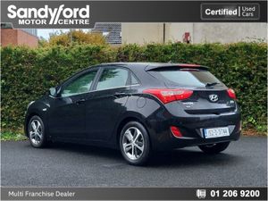 Hyundai i30 1.6 Diesel Deluxe Auto - Image 4