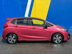 Honda Fit F-PACKAGE 1.5 HYBRID AUTO // NEW 2 YEAR - Image 2