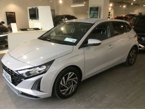 Hyundai i20 DELUXE PLUS AUTOMATIC - Image 4