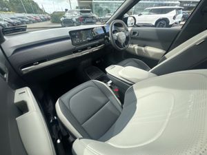Kia EV3 EARTH GT LINE LONG RANGE - Image 4