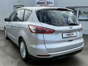Ford S-Max 2.0 TDCI ZETEC 120PS 5DR  * 7 seater * - Image 4