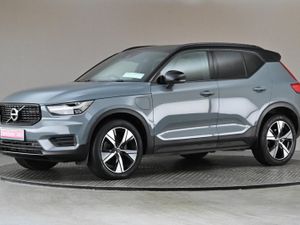 Volvo XC40 1.5 T4 R-design Recharge  2tone Roof - Image 4