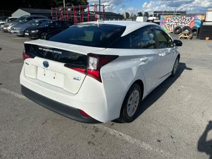 2022 Toyota Prius 1.8L fresh Nct Rd Tax - Image 4