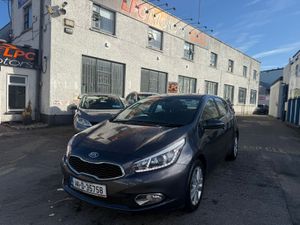 Kia Ceed 2014 Automatic - Image 3
