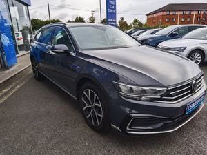 VOLKSWAGEN PASSAT 1.4 GTE DSG - Image 4
