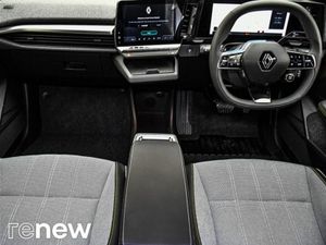 Renault Megane E-Tech Techno Ev40 130hp  Mint Con - Image 3
