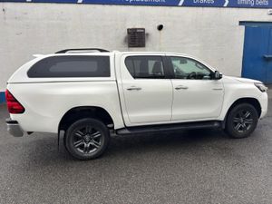 Toyota Hilux 2.4 D-4D ICON EDITION  DOUBLE CAB AUT - Image 2