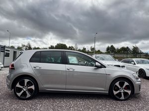 Volkswagen Golf GTi 2.0 Automatic DCC 2015 - Image 2