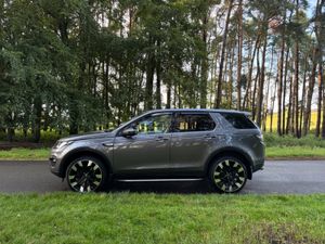 Land Rover Discovery Sport 2016 - Image 4