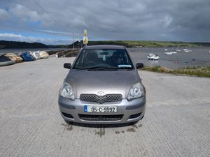 Toyota Yaris 2005 - Image 2