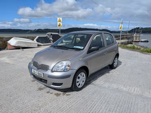 Toyota Yaris 2005 - Image 3