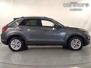 Volkswagen T-Roc 1.6 TDI Design  leather Interior - Image 2