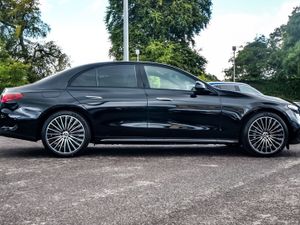 Mercedes-Benz E-Class E300de AMG Plus 328bhp Nigh - Image 3