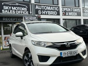 2017 Honda Jazz/Fit 1.5 Hybrid,Auto ,Low Miles 61K - Image 4