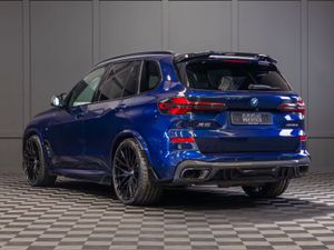 242 BMW X5 X-Drive 50e M-Sport - Image 4