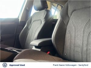 Volkswagen Golf  style  1.5tsi 150HP Manual  fran - Image 4