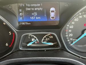 ABSOLUTELY IMMACULATE 2017 (171) FORD FOCUS - Image 4
