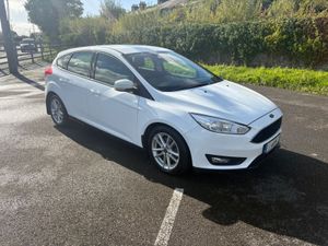 ABSOLUTELY IMMACULATE 2017 (171) FORD FOCUS - Image 2