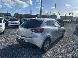 Mazda Demio - Image 4