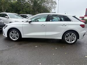 Audi A3 2.0 DIESEL SPORTBACK SE - Image 4