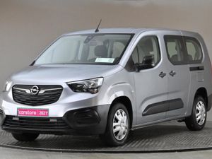 Opel Combo 1.5 Turbo D Life 100BHP 6spd Energy XL - Image 3