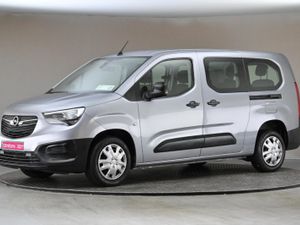 Opel Combo 1.5 Turbo D Life 100BHP 6spd Energy XL - Image 4