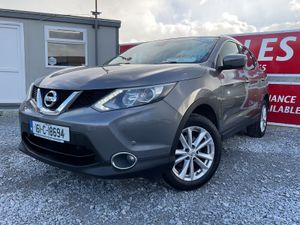 NISSAN QASHQAI 1.5 DIESEL SAT-NAV NCT TAXED - Image 2
