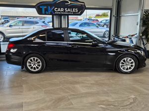 18 MERCEDES BENZ C-CLASS AVANTGARDE AUTO - Image 4