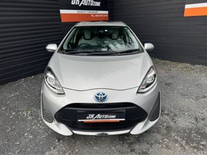 Toyota Aqua 1.5 HYBRID AUTO - Image 2