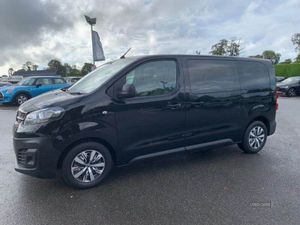 Vauxhall Vivaro Edition M - Image 2