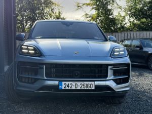 242 Porsche Cayenne E-Hybrid Huge Spec - Image 2