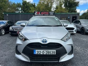 212 Toyota Yaris Hybrid - Image 3