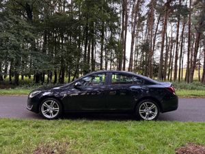 Opel Insignia 2015 Diesel - Image 4